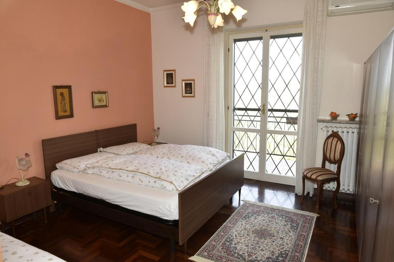 Casavacanzedezza Montecalvo Versiggia Luaran gambar