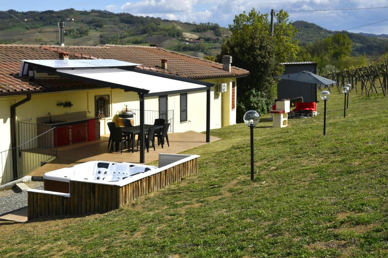 Casavacanzedezza Montecalvo Versiggia Luaran gambar