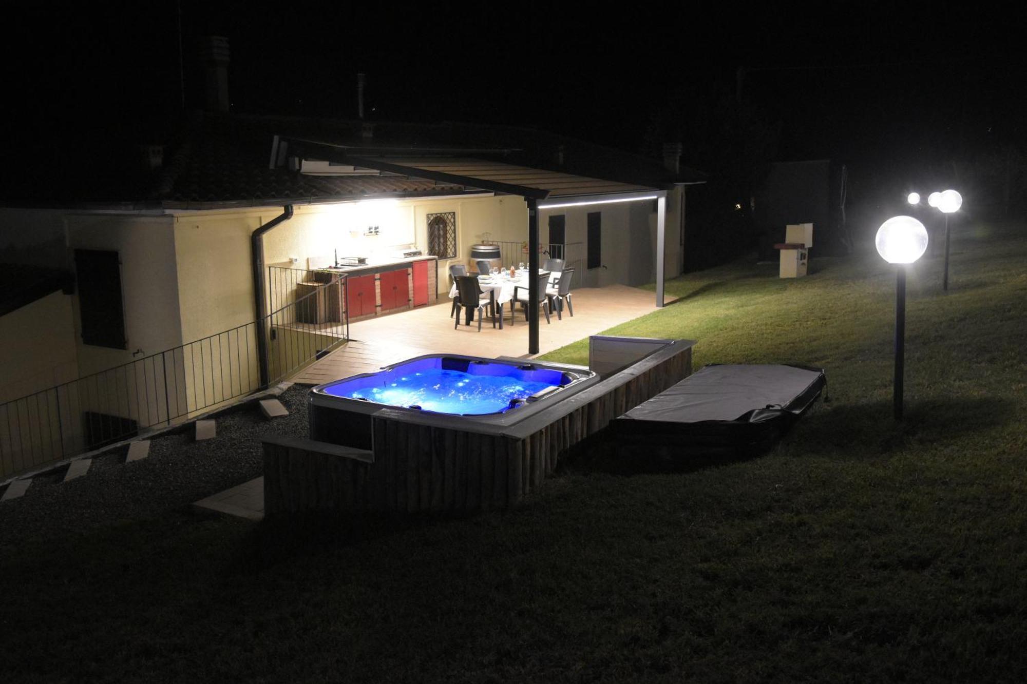 Casavacanzedezza Montecalvo Versiggia Luaran gambar